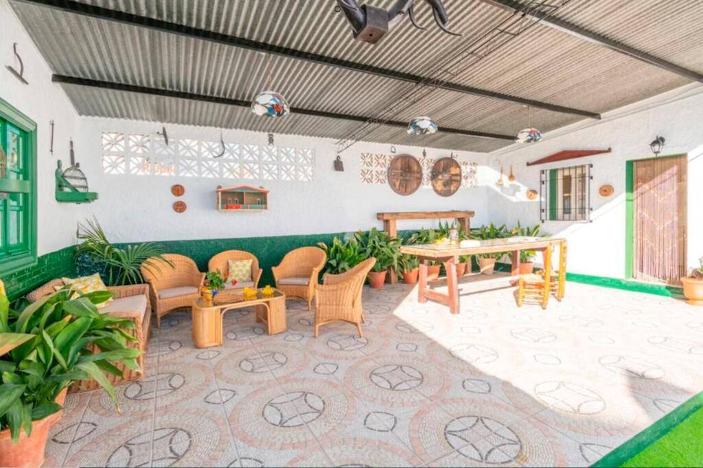 Villa Zalea Real -Super Ideal Grupos, Piscina ! Pizarra Luaran gambar