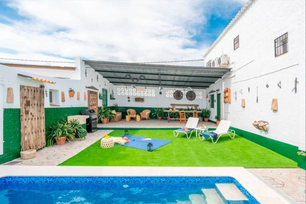 Villa Zalea Real -Super Ideal Grupos, Piscina ! Pizarra Luaran gambar